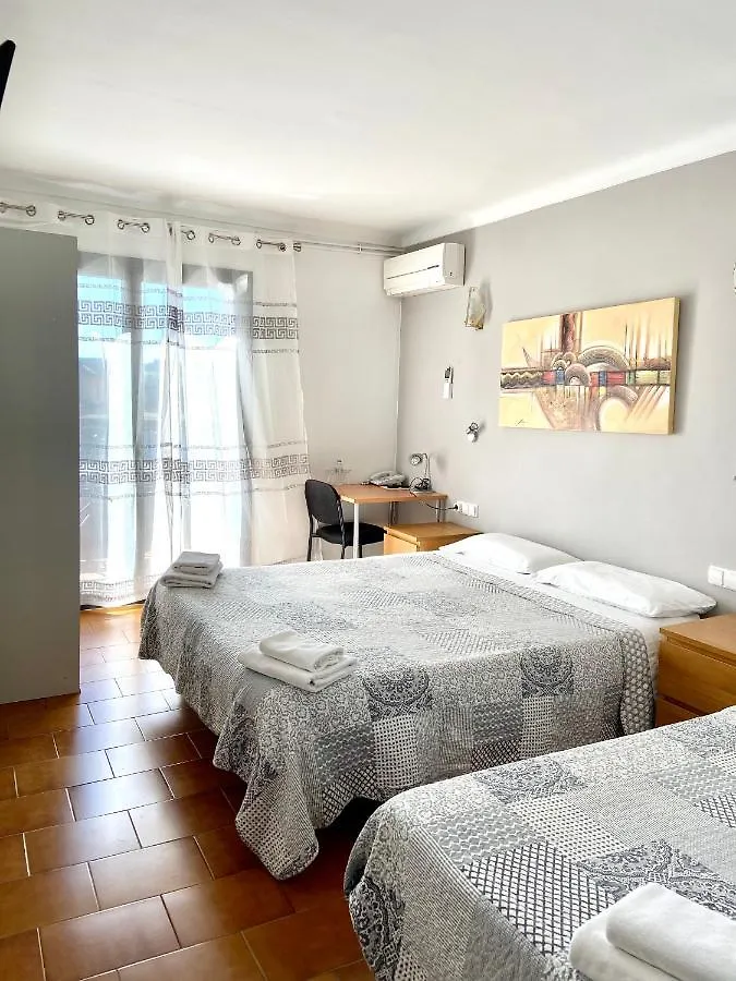 Hotel Les Roques Bascara